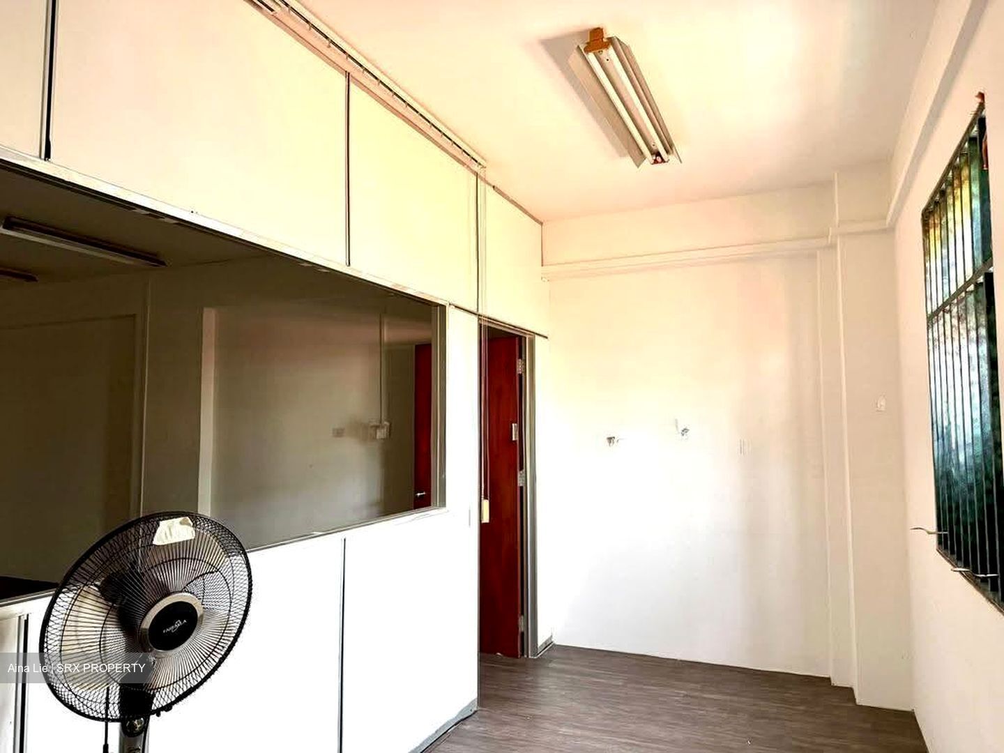 The Sunflower (D14), Office #635862801